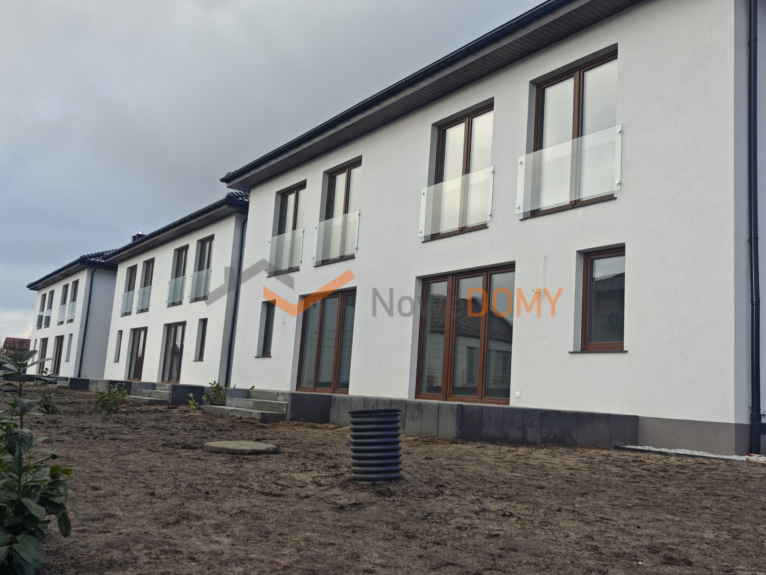 OSTATNI SEGMENT GOTOWY DO ODBIORU Nowoczesne Bliźniaki 139,25 m2 0% prow.