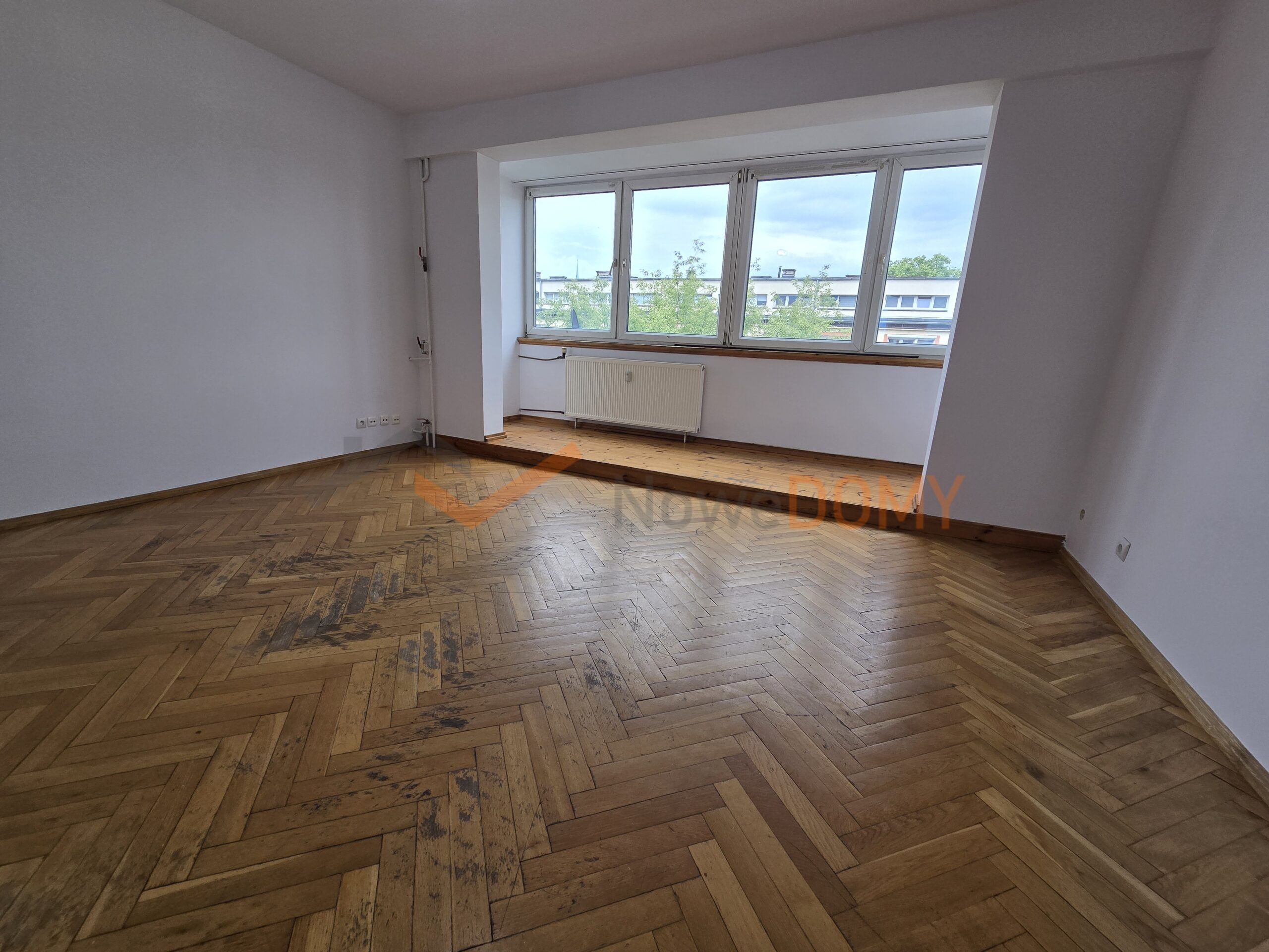 Czteropokojowe SUPER LOKALIZACJI ŚRÓDMIEŚCIE