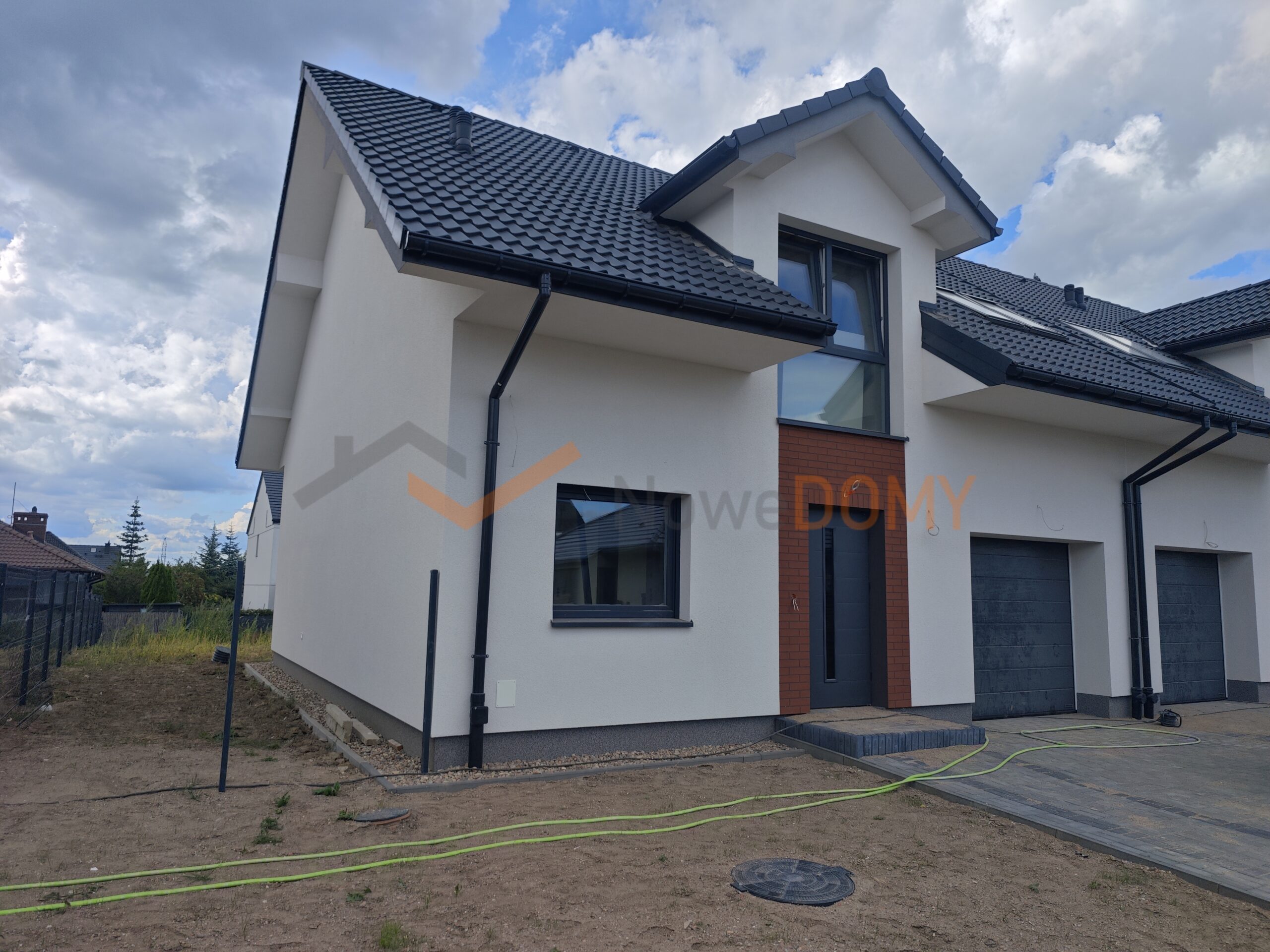 Gotowe do odbioru! Domy w zabudowie bliźniaczej 136,71 m2 0% prow.